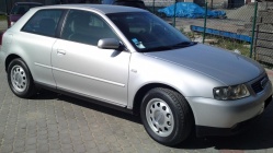 Zdjęcie Audi A3 1.6 Ambition