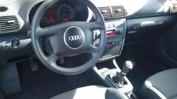 Zdjęcie Audi A3 1.6 Ambition