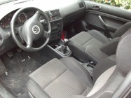 Zdjęcie VW GOLF 4MOTION 130KM 2002