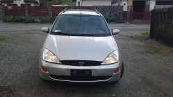 Zdjęcie Ford Focus 1.6 Ghia