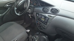 Zdjęcie Ford Focus 1.6 Ghia