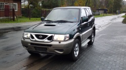 Zdjęcie Nissan Terrano 2.7 TDi Luxury 4x4