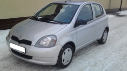 Zdjęcie Toyota Yaris 1.0 Luna