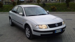 Zdjęcie Volkswagen Passat 1.9 TDI 110KM Highline