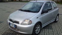 Zdjęcie Toyota Yaris 1.0