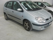 Zdjęcie Renault Scenic 1.9 DCI  03