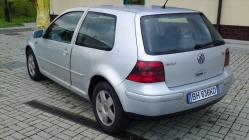 Zdjęcie Volkswagen Golf 1.9 TDI Highline