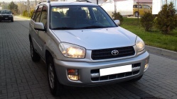 Zdjęcie Toyota RAV-4 2.0 VvT-i 150KM 4x4