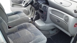 Zdjęcie Renault Scenic 1.9 dCi Expression