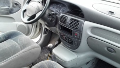 Zdjęcie Renault Scenic 1.9 dCi Expression