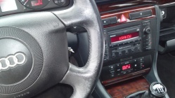 Zdjęcie Audi A4 1.8 Sedan