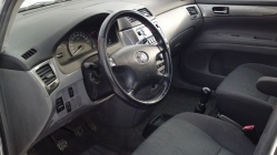 Zdjęcie Toyota Avensis Verso 2.0 D-4D