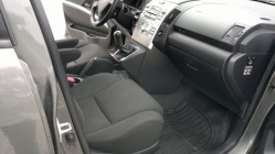 Zdjęcie Toyota Corolla Verso 2,0 D-4D