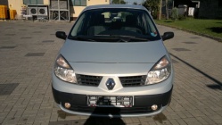 Zdjęcie Renault Grand Scenic 1.9 DCi