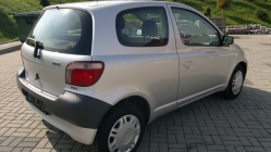 Zdjęcie Toyota Yaris 1.0 Terra