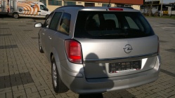 Zdjęcie Opel Astra 1.7 CDTi 100 KM Elegance