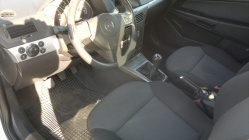 Zdjęcie Opel Astra 1.7 CDTi 100 KM Elegance