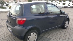 Zdjęcie Toyota Yaris 1.0 Terra