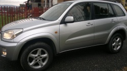 Zdjęcie Toyota RAV-4 2.0 VVT- i 150KM 4x4