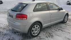 Zdjęcie Audi A3 1.6 FSI 102 KM Attraction