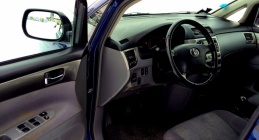 Zdjęcie Toyota Avensis Verso 2.0 D-4D