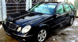 Zdjęcie Mercedes-Benz E 320 CDI T Avantgarde