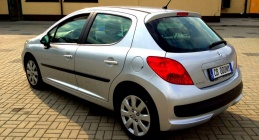 Zdjęcie Peugeot 207 1.6 HDi 16V 90 KM