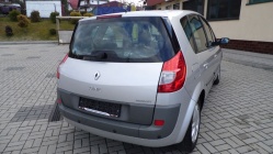 Zdjęcie Renault Scenic 1.9 dCi 130 KM Expression