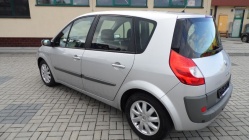 Zdjęcie Renault Scenic 1.9 dCi 130 KM Expression