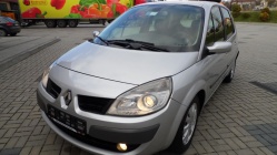 Zdjęcie Renault Scenic 1.9 dCi 130 KM Expression