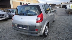 Zdjęcie Renault Scenic 1.9 dCi 130 KM Expression