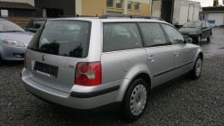 Zdjęcie Volkswagen Passat 1.9 TDI 130 KM Comfortline