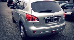 Zdjęcie Nissan Qashqai 1.5 DCI 106 KM Tekna