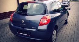 Zdjęcie Renault Clio III 1.2 16 V 75 KM