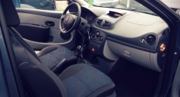 Zdjęcie Renault Clio III 1.2 16 V 75 KM