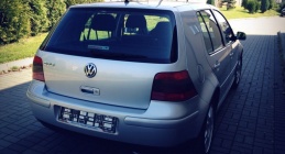 Zdjęcie Volkswagen Golf 1.6 105 KM Highline