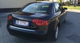 Zdjęcie Audi A4 2.0 TDI 140 KM