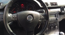 Zdjęcie VW Passat 1.9 TDI 105 KM