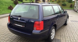 Zdjęcie Volkswagen Passat 1.9 TDI 110 KM