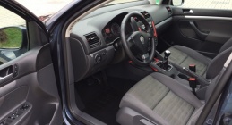 Zdjęcie VW Golf V 1.9 TDI 105 KM