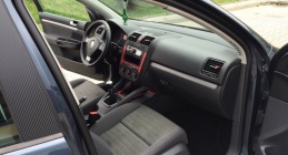 Zdjęcie VW Golf V 1.9 TDI 105 KM