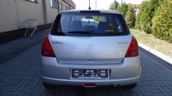 Zdjęcie Suzuki Swift 1.3 benz. 92 KM 4x4