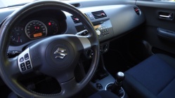 Zdjęcie Suzuki Swift 1.3 benz. 92 KM 4x4