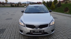 Zdjęcie Kia Ceed 1.4 16V 90 KM benz. LPG