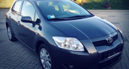 Zdjęcie Toyota Auris 1.6 16V 124 KM LUXURY