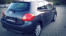 Zdjęcie Toyota Auris 1.6 16V 124 KM LUXURY