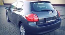 Zdjęcie Toyota Auris 1.6 16V 124 KM LUXURY