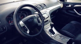 Zdjęcie Ford S-Max 2.0 TDCI 140 KM aut. Titanium