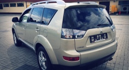 Zdjęcie Mitsubishi Outlander 2.0 DI-D 140 KM 4x4