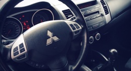 Zdjęcie Mitsubishi Outlander 2.0 DI-D 140 KM 4x4